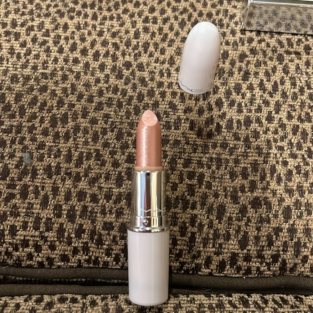 MAC Whirls and Twirls SUPER gorgeous SUPER rare VHTF A must for MAC collector